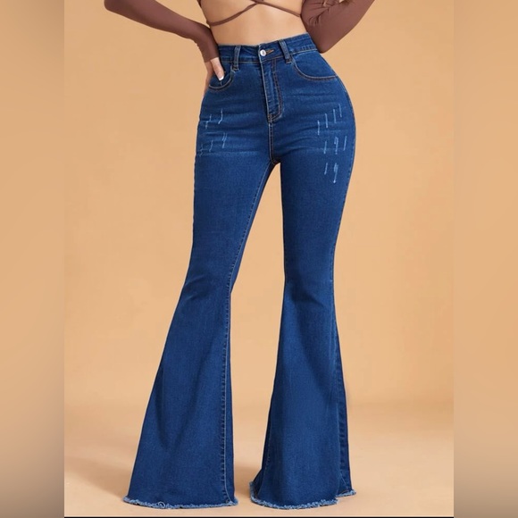 SOLD GORGEOUS SHEIN Medium Wash High Waisted Bell Bottom Stretch Jeans - Picture 4 of 11
